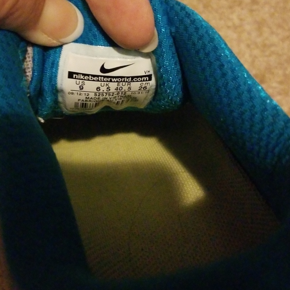 Nike Dual Fusion Run tennis shoes - Picture 4 of 5